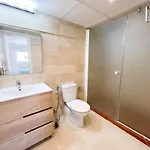 In Center With Sea Views * 马尔韦利亚
