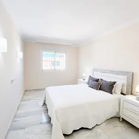 In Center With Sea Views Marbella