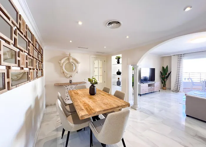 In Center With Sea Views * Marbella