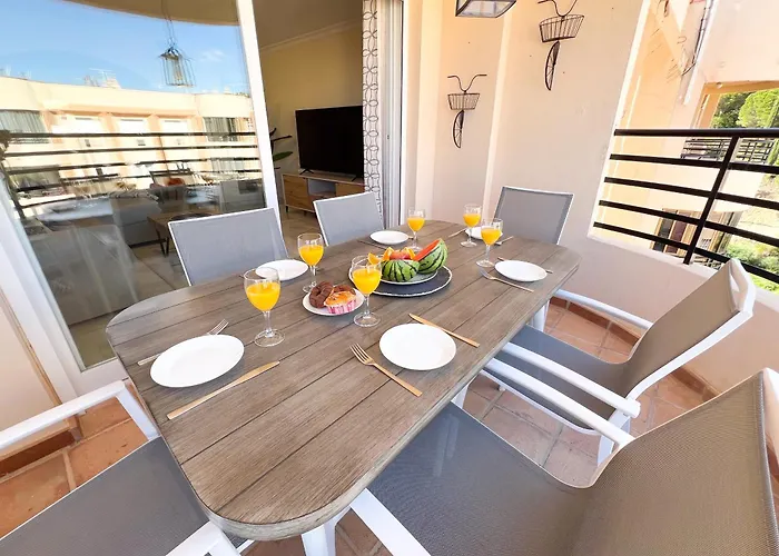 In Center With Sea Views Apartment *